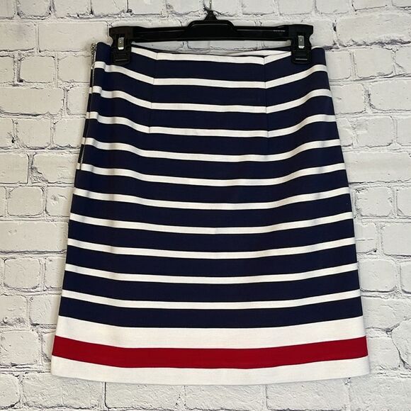 Banana Republic Mini Skirt - Picture 3 of 6